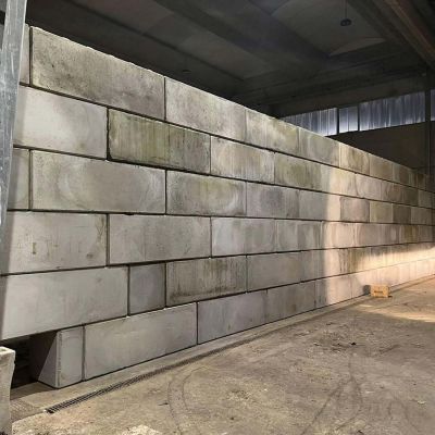 MURO DIVISORIO IN LEOLOCK60
